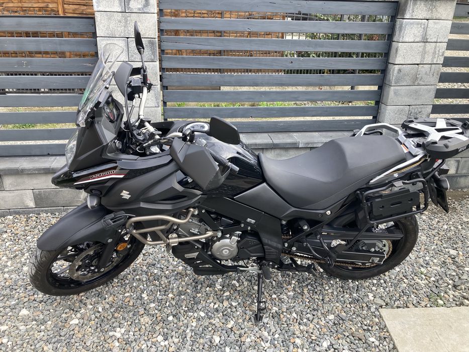 Suzuki V-Strom 650 ABS 2018 – 58.000 km, 71 CP, dotări touring