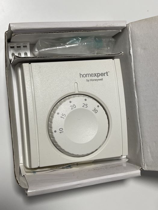 Termostat Homexpert nou