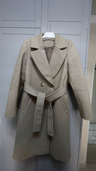 Осеннее пальто женское