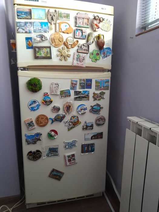 Хладилник Либхер/Liebher горен фризер