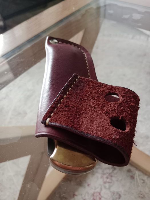 Для переноса на поясе.