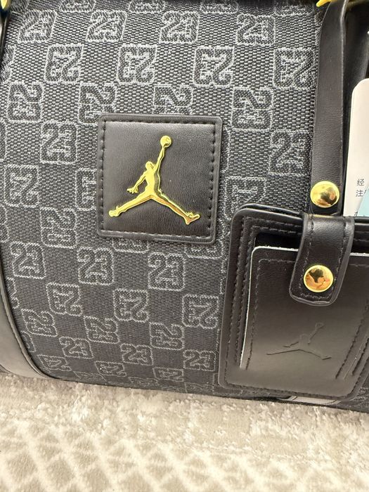 Jordan сумка чёрный цвет новый