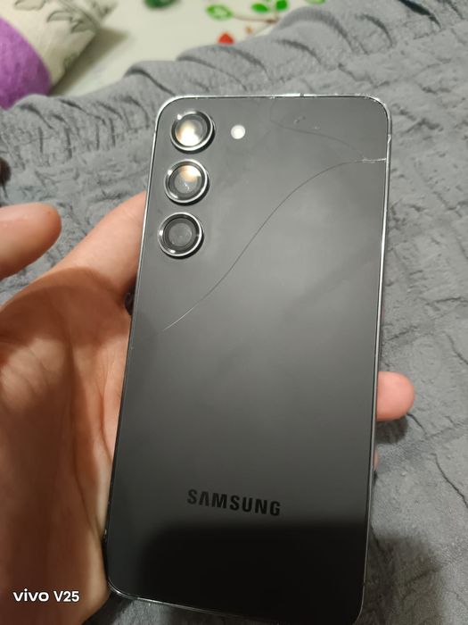 Samsung S23 256|8