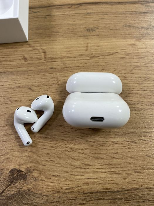 AirPods 4 Baitaimes