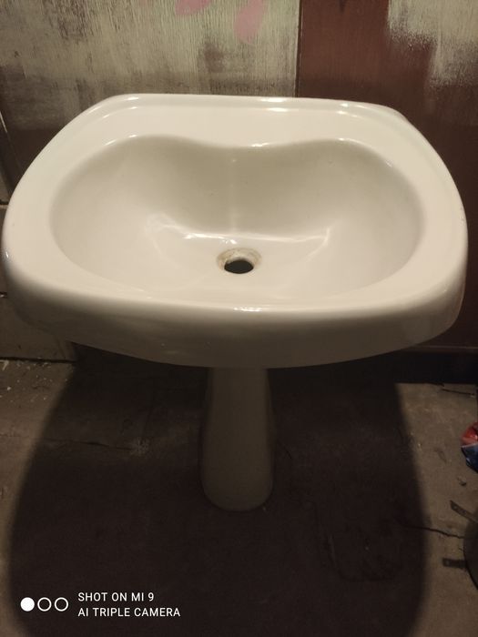 Продам раковину 50х60