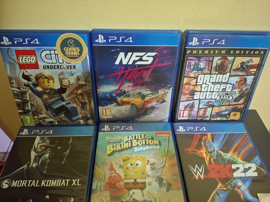 Продавам Playstation 4