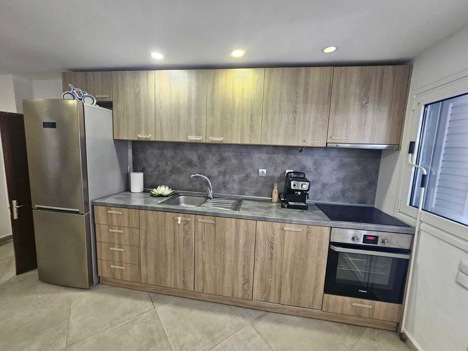 Продава се Тристаен апартамент в София, Лозенец - 80 кв.м за 1988 €/кв.м - Снимка #11