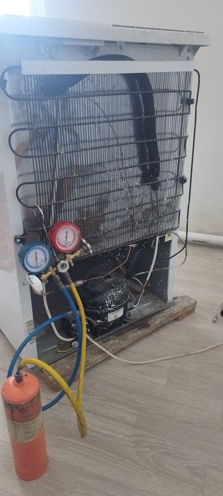 Ремонт холодильников морозильников холодильных витрин