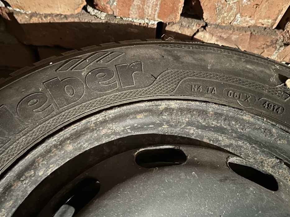 Джанти железарки и летни гуми Шкода Октавия