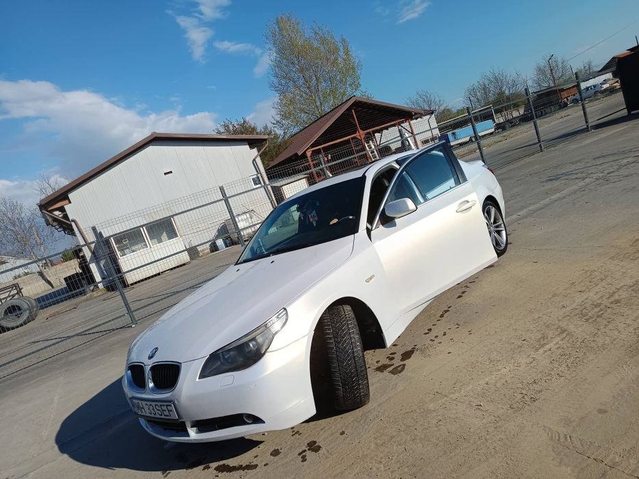 Vând BMW E60 alb perlat cu gold