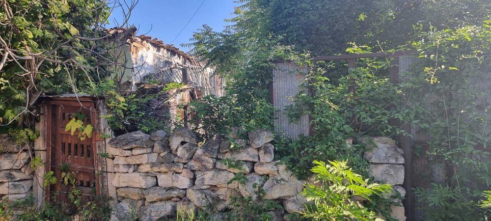 Продава се Къща в Разград, Житница - 48 кв.м за 1594 €/кв.м - Снимка #1