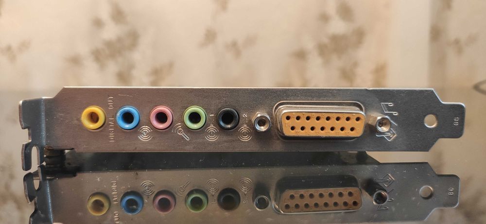 Creative Sound Blaster Live! 5.1  model CT4830 -  звуковая карта