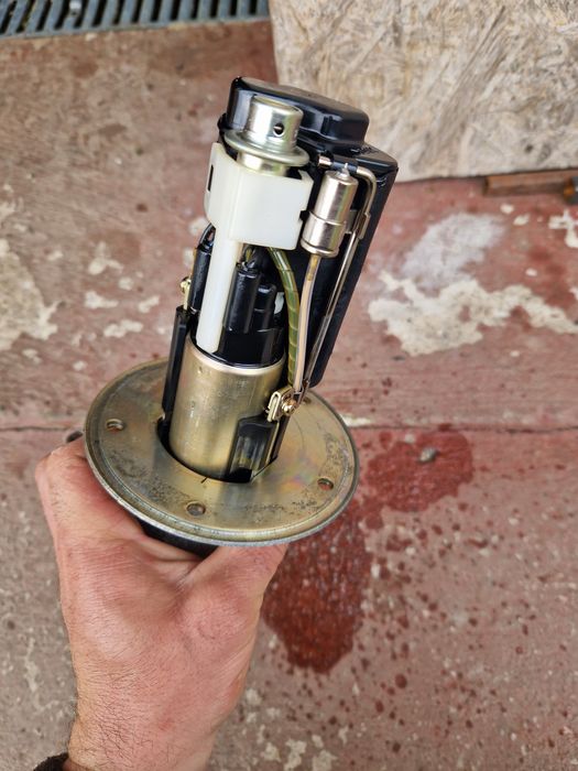 Vand Pompa Benzina Suzuki GSX-R 600 K5 2005