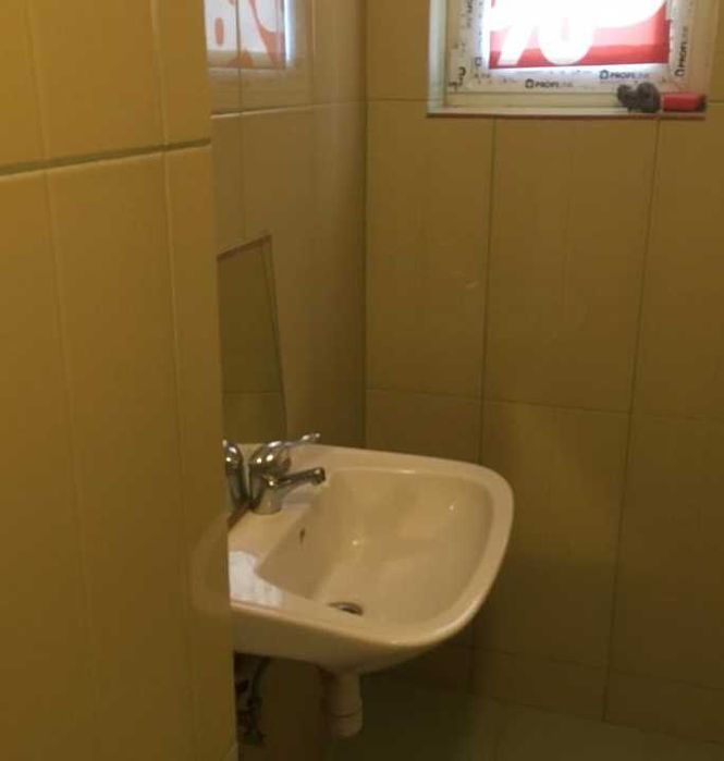 Дава се под наем Тристаен апартамент в София, Зона Б-18 - 100 кв.м за 1000 € - Снимка #3