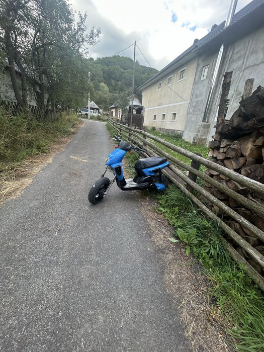 Vand scuter yamaha slider