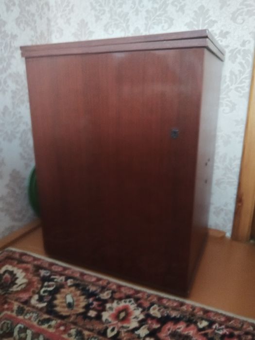 Швейная машинка Чайка 142М