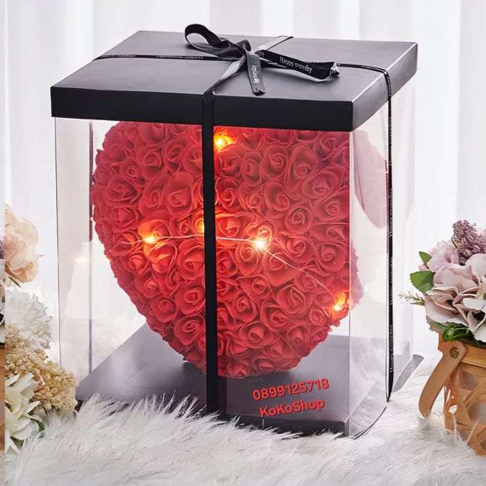Сърце от рози в луксозна кутия/сърце от рози/сърце