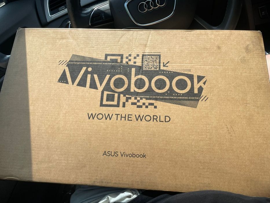 Vând Laptop Nou Asus Vivobook