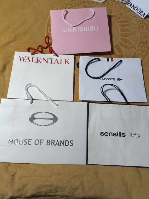 Пакеты подарочные и брендовые