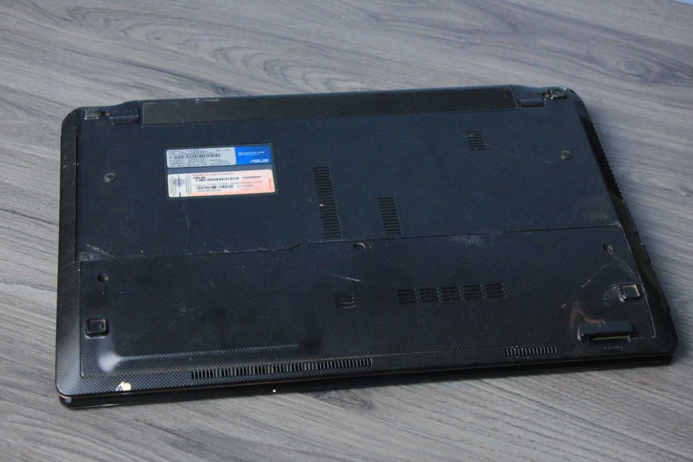 Remont yoki zapchast uchun Asus I3 2 avlod noutbook sotiladi