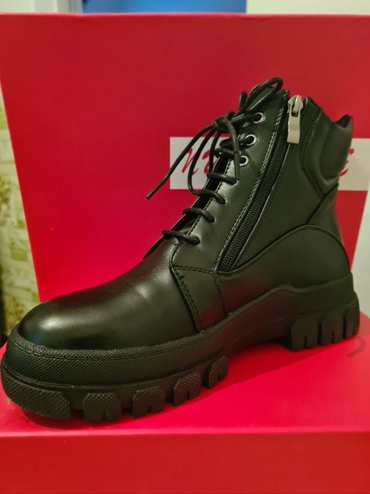 Ботинки зимние новые