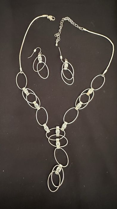 Красивые нежные комплекты украшений