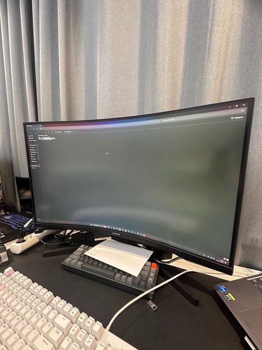 Монитор SAMSUNG Odissey G5 C32G54TQB