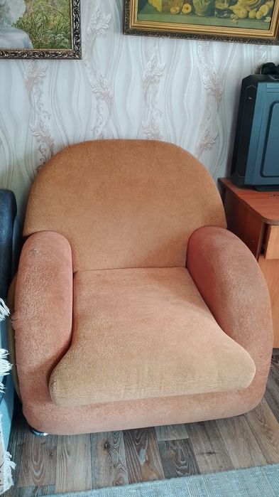Продам 10000. Самовывоз