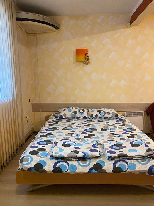 Дава се под наем Едностаен апартамент в Пловдив, Христо Смирненски - 36 кв.м за 418.71 € - Снимка #1