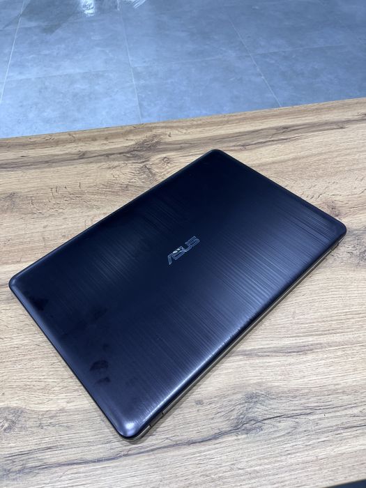Ноутбук Asus X540M