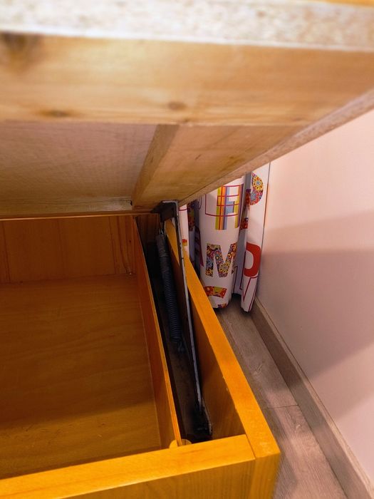 Pat lemn masiv o persoană cu ladă depozitare plus saltea relaxa