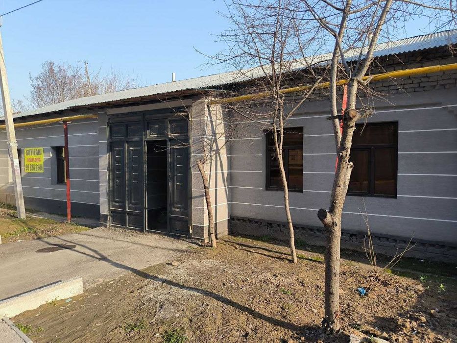 Продается на Сергели 4, Турон 13 станция метро 1 линия участок 6 соток