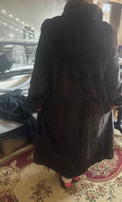 Продам норвкую шубу