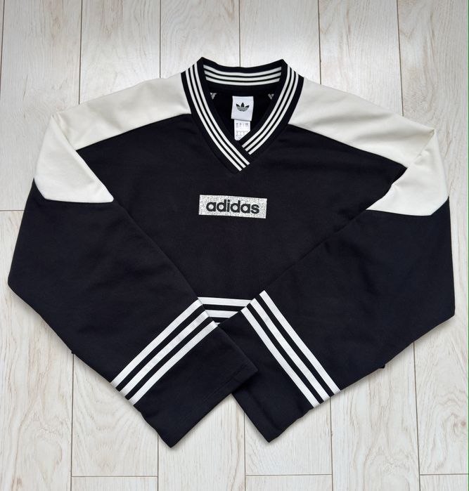 свитшот adidas лимитированный