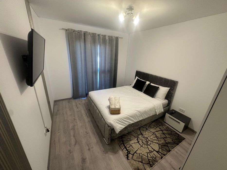 Apartament 2 camere de închiriat