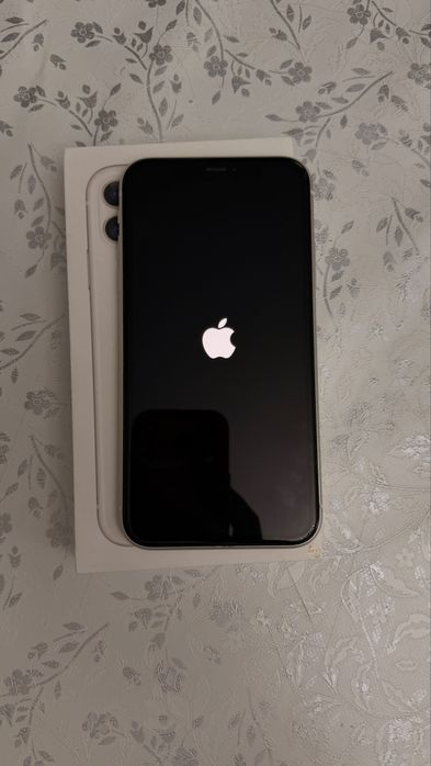 Айфон 11, 128 гб