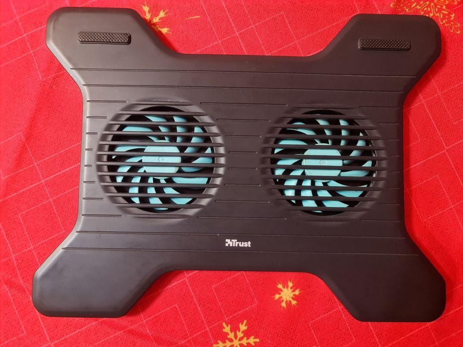 Cooler laptop diferite firme