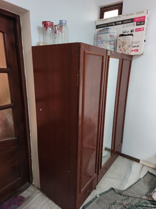 Продам Шифонер и монежка