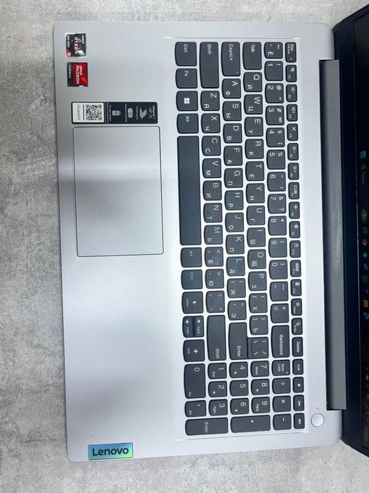 Lenovo: IdeaPad 3 15 ALC6