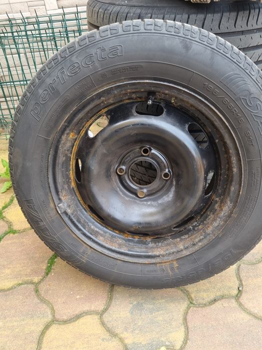 Jante 4*100 cu anvelope 195 65 R15 vara