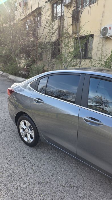 Onix Premier 2023 года