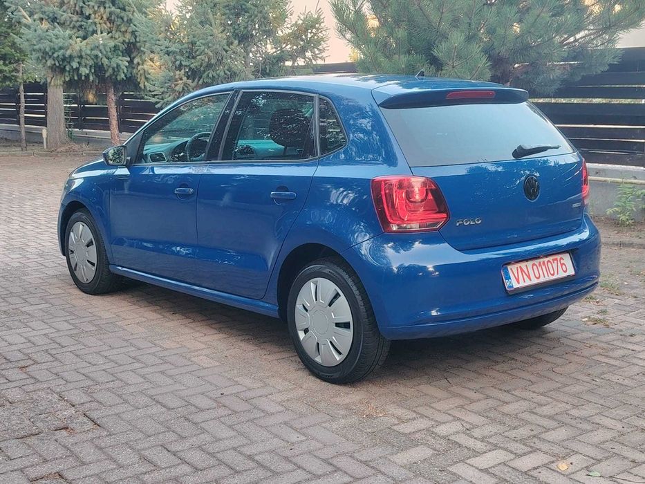VOLKSWAGEN Polo 2013 — imagine 3