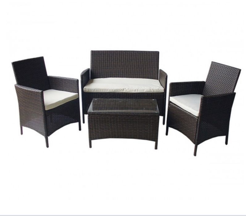 Ратанова градинска мебел