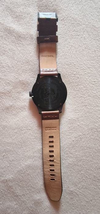 Часовник Diesel нов