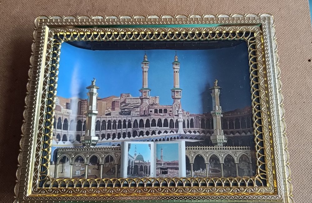 Продам бронзовый статуетки.