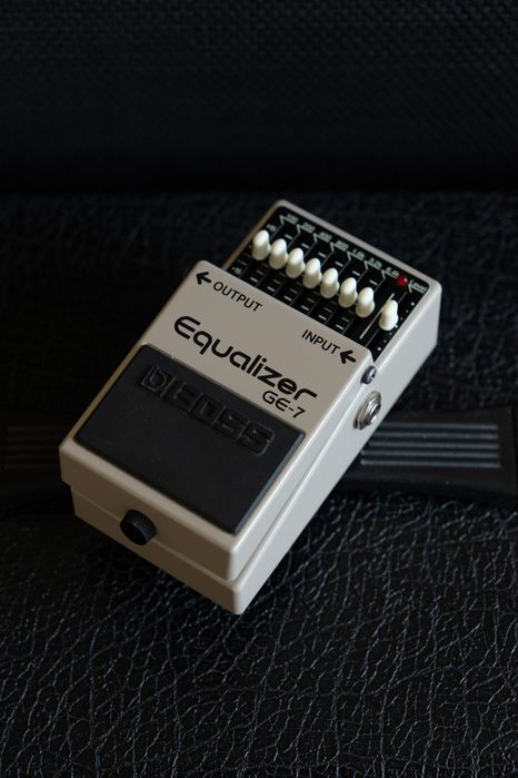 Ефект за китара BOSS GE-7 Equalizer