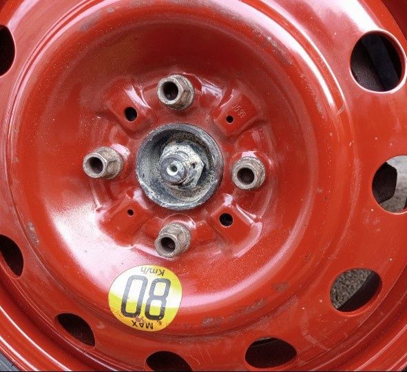 Roata slim Logan 4×100 și Duster 5×114,3