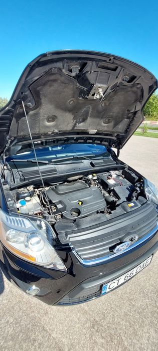 Vând Ford Kuga 2011