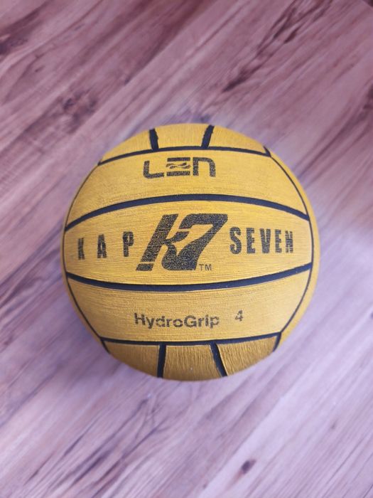 Топка за водна топка K7 HydroGrip