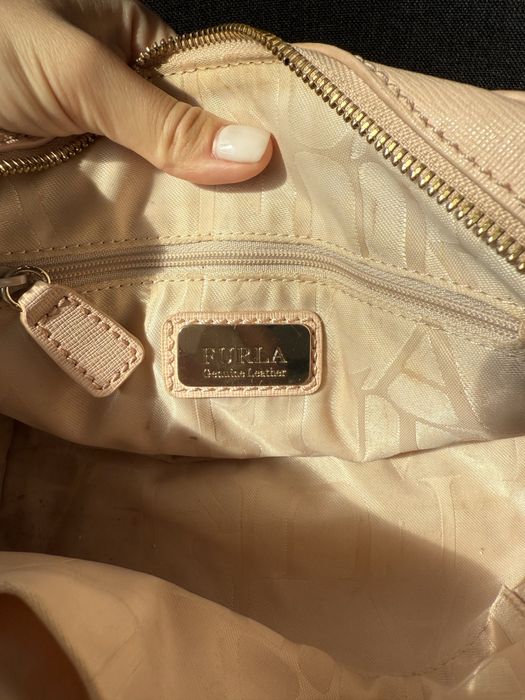 Розова дамска чанта Furla